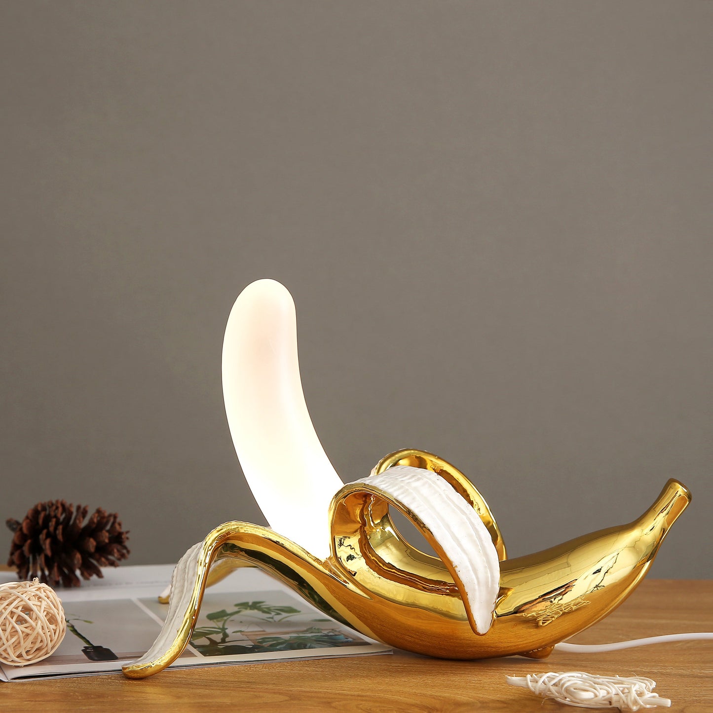 Lampe de table banane