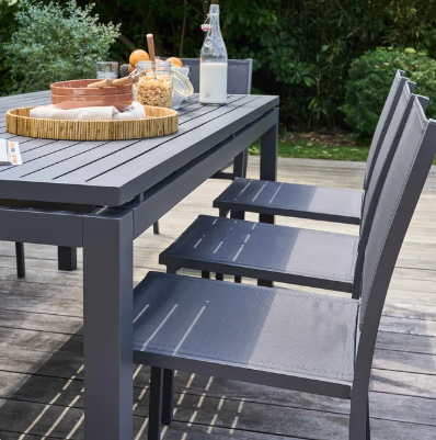 Salon de jardin 8 places en aluminium gris anthracite